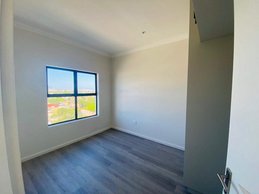 1 Bedroom Property for Sale in Table View Western Cape
